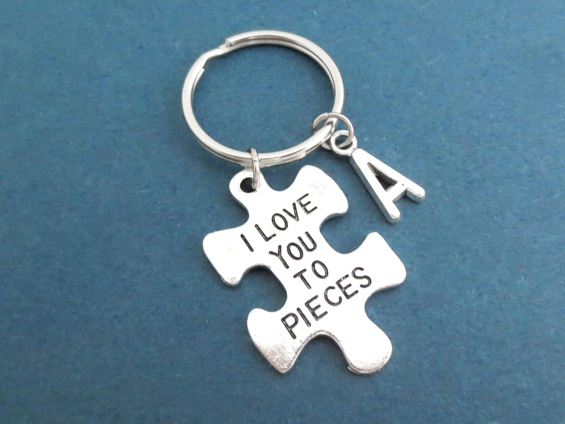 Personalisiert, Buchstabe, Initiale, Puzzle, Ich Liebe Dich in Stücke, Schlüsselring, Schlüsselanhänger, Geschenk, Schmuck, Accessoires von giftkeyringshop
