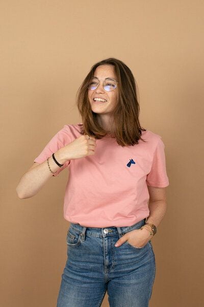 girafon bleu Klassisches besticktes T-Shirt - Unisex girafon bleu Klassisches besticktes T-Shirt - Unisex von girafon bleu