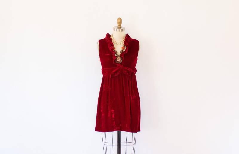 60Er Jahre Samt Mini Mod Kleid, Vintage Weinrotes Tuxedo Kleid | M von giselaandzoevintage