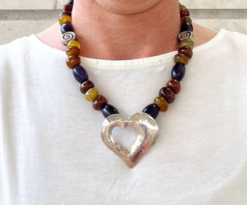 Multi Color Amethyst & Genuine Agate 925 Gehämmertes Herz Halskette. Sterling Achat Halskette Glamrox 925.artisan Israel von glamrox