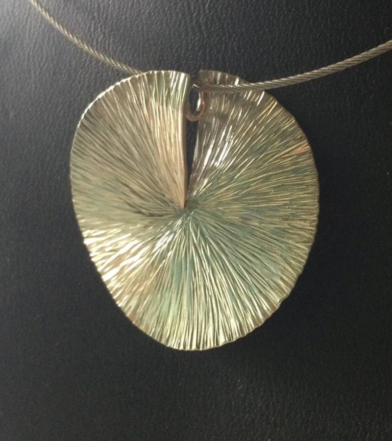 Handgefertigter Runder Silberanhänger Mit Hammerschlag, 925Er Sterlingsilber von glanzWERKstattHB