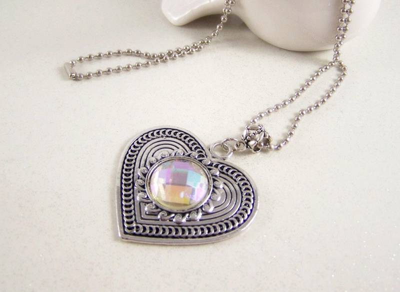 Dirndl-Herz Halskette Silberfarben Geschenk Frauen Geburtstag Halsschmuck Trachten Oktoberfest Damen Mädchen Collier Muttertag Hochzeitstag von glanzundgeschmeide