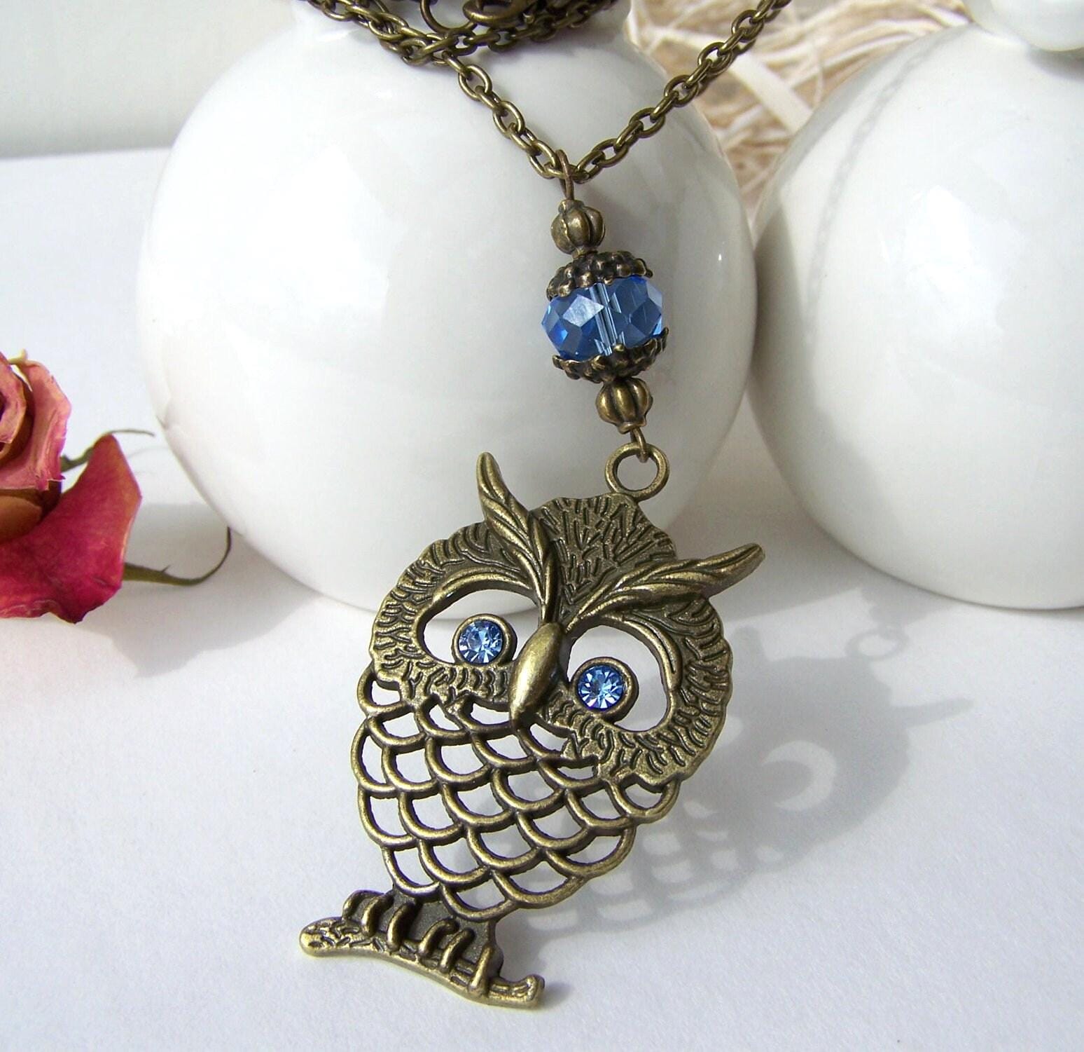 Eule Mit Blauen Glitzeraugen Halskette Halsschmuck Frauen Geschenk Geburtstag Hochzeitstag Weihnachten Muttertag Anhänger Boho Hippie Vogel von glanzundgeschmeide