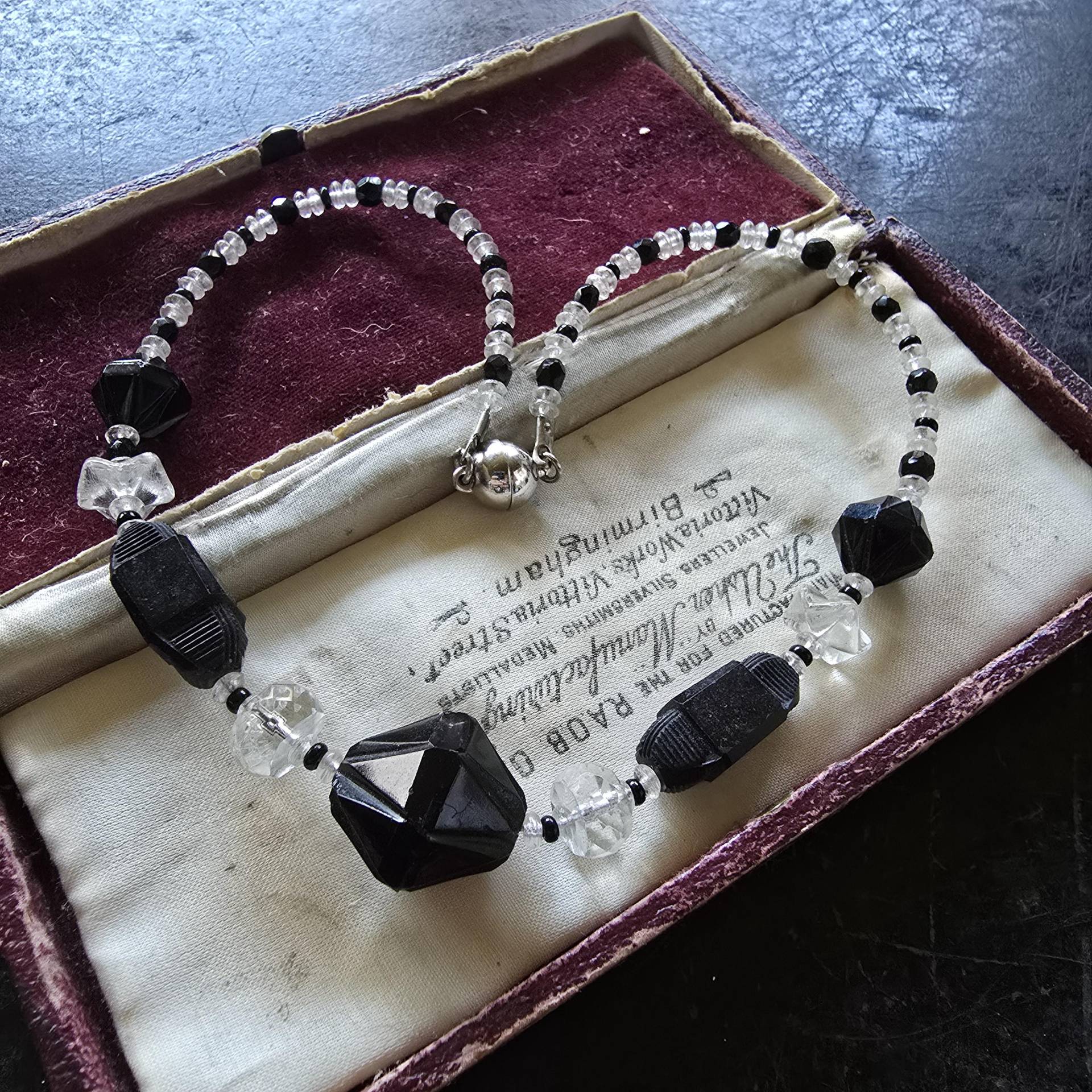 Art Deco 20Er Jahre Glas Halskette Schwarz, Weiß Geschliffen Kugel Cut Glass, 925 Langer Verschluss, Schachbrett, True Vintage, Deco von glaskult13