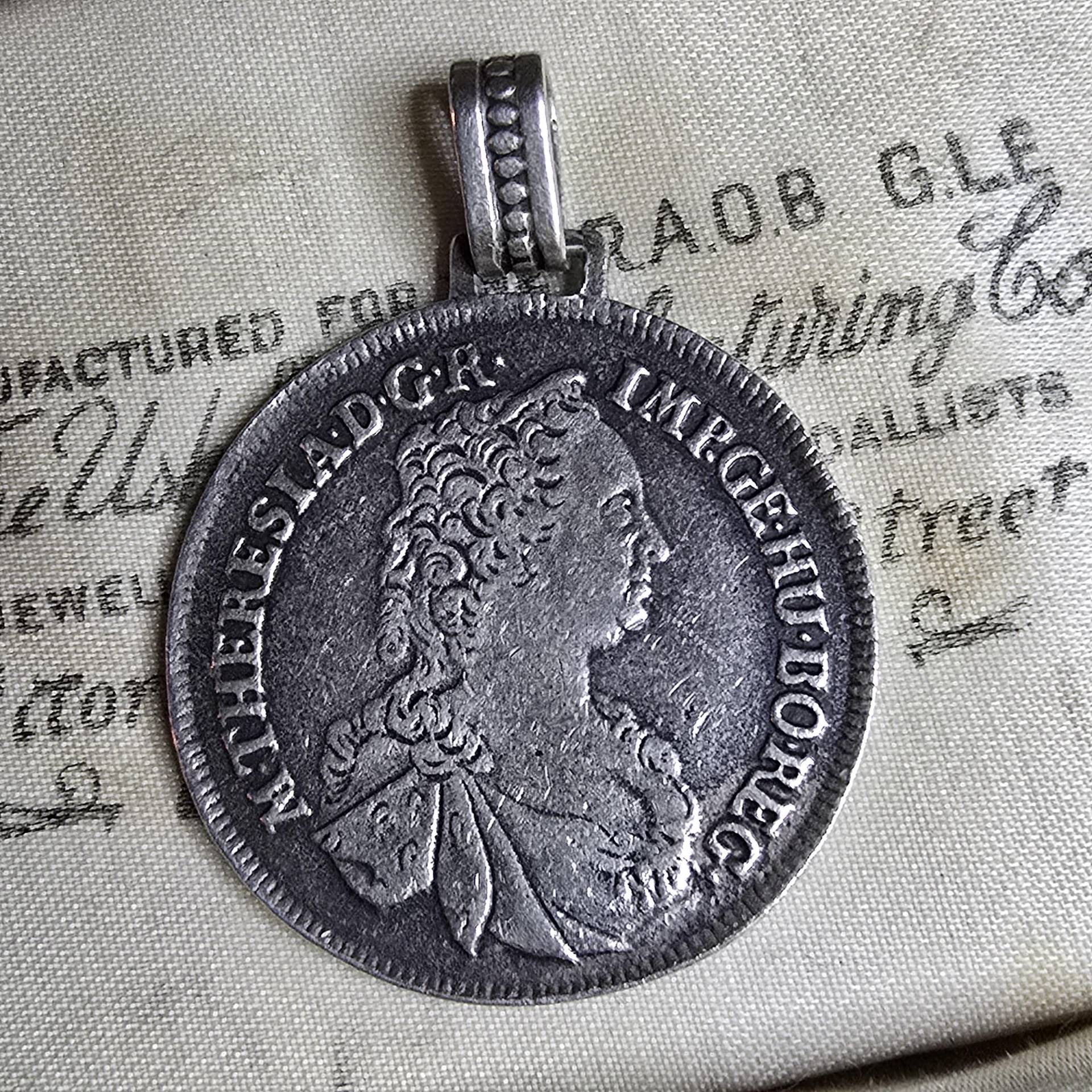 Vintage Maria Theresia 925 Silber Anhänger, Münzschmuck, Münzanhänger, Bas von glaskult13