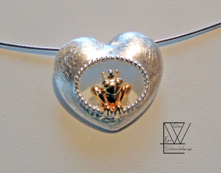 Anhänger Silber in Herzform Mit Vergoldetem Frosch, Kette von glasschmuckdesign