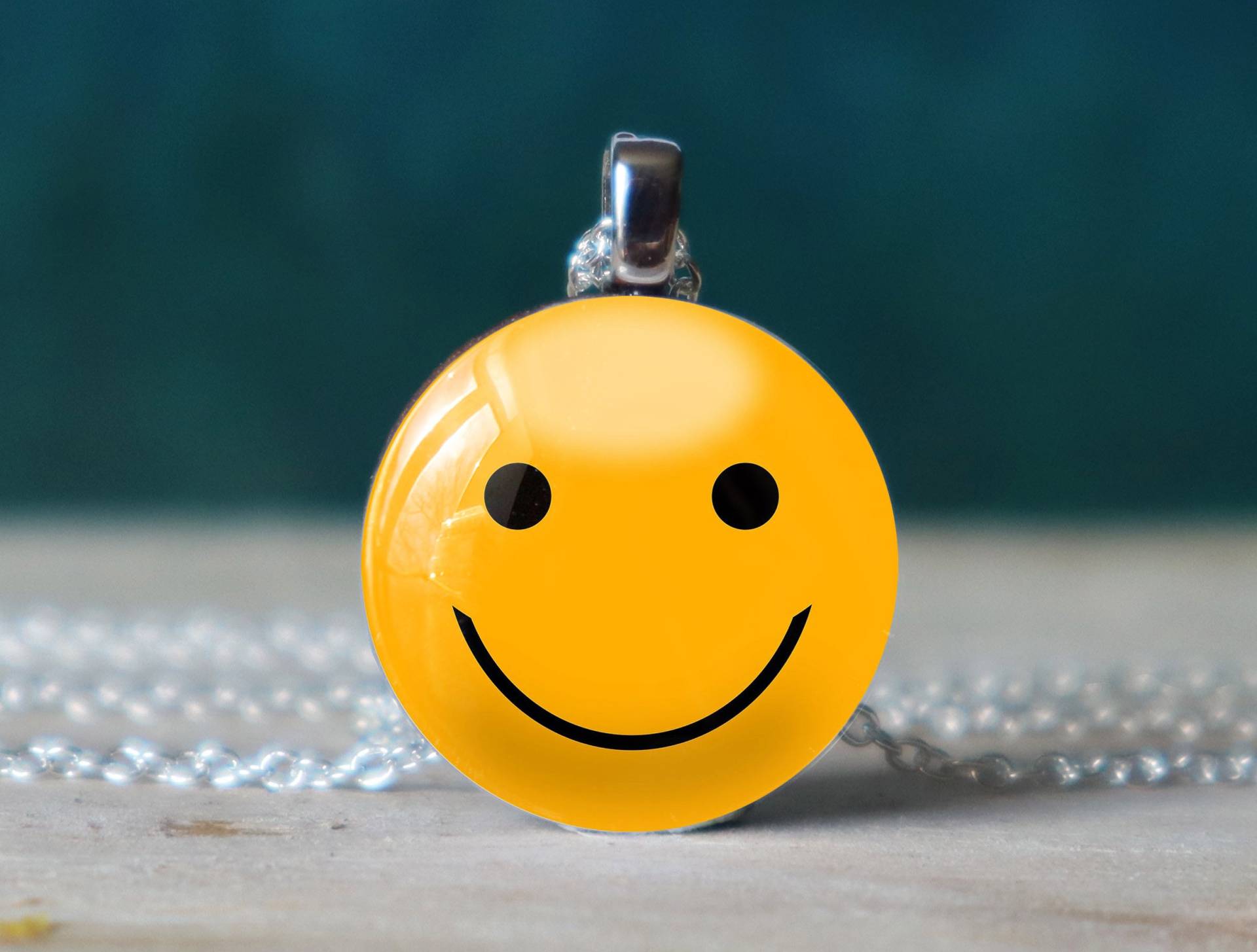 Smiley Gesicht Halskette , Schmuck Spaß von glassory