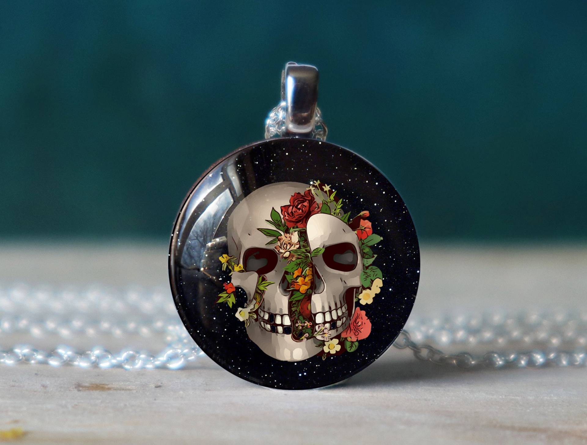 Totenkopf Halskette , Sugar Skull Punk Schmuck von glassory