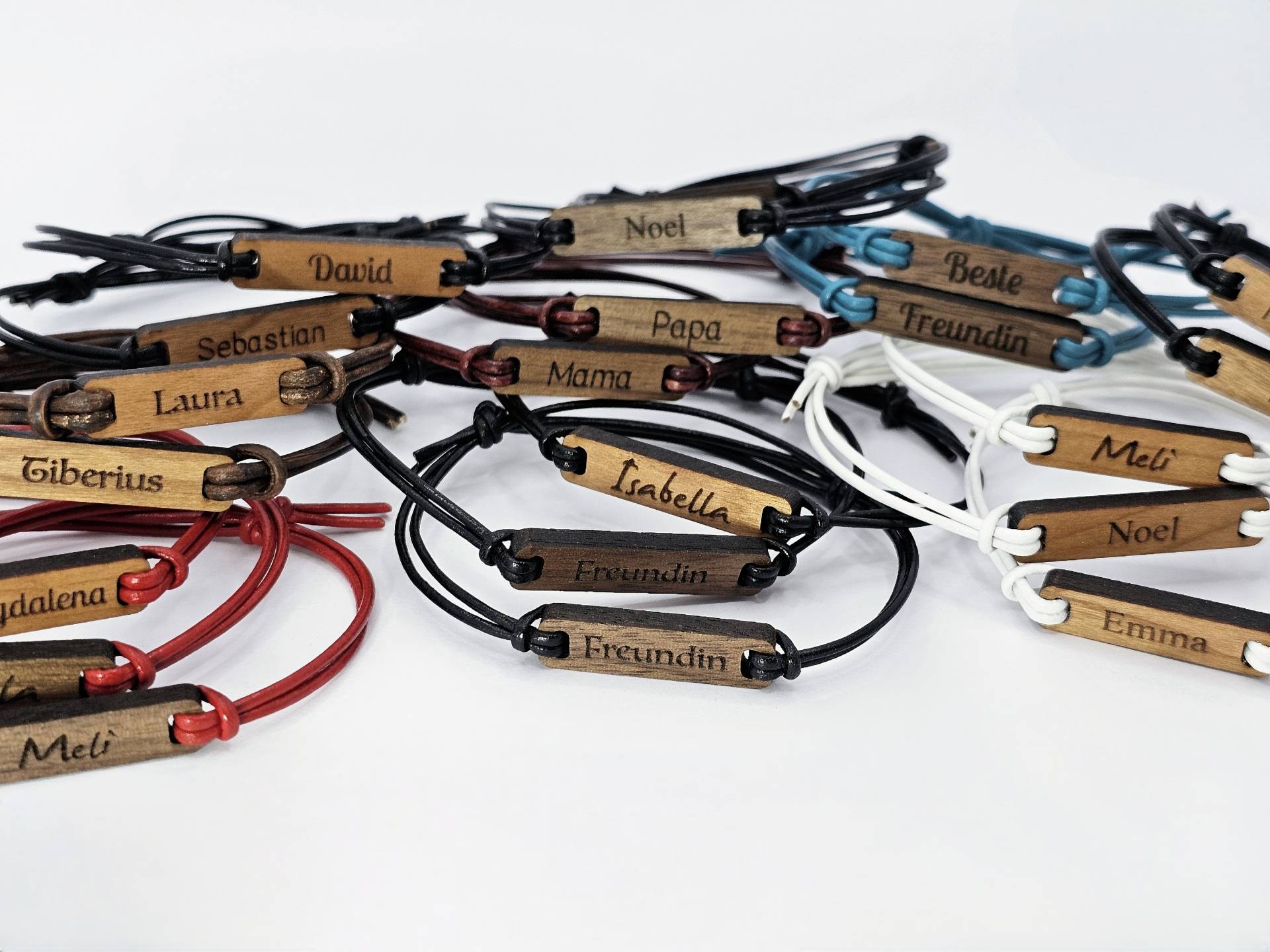 Holzarmband Set Personalisiert | Das Perfekte Geschenk Für Paare Und Freunde Holzarmband Set Personalisiert | Das Perfekte Geschenk Für Paare Und Freunde von glaubemir