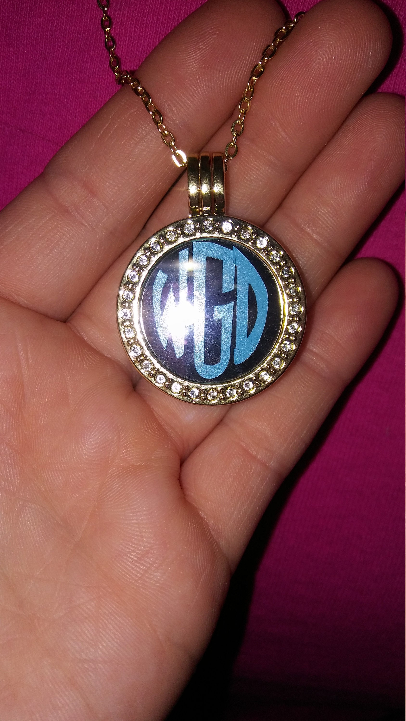 Monogrammhalskette von glitterandmonogramss