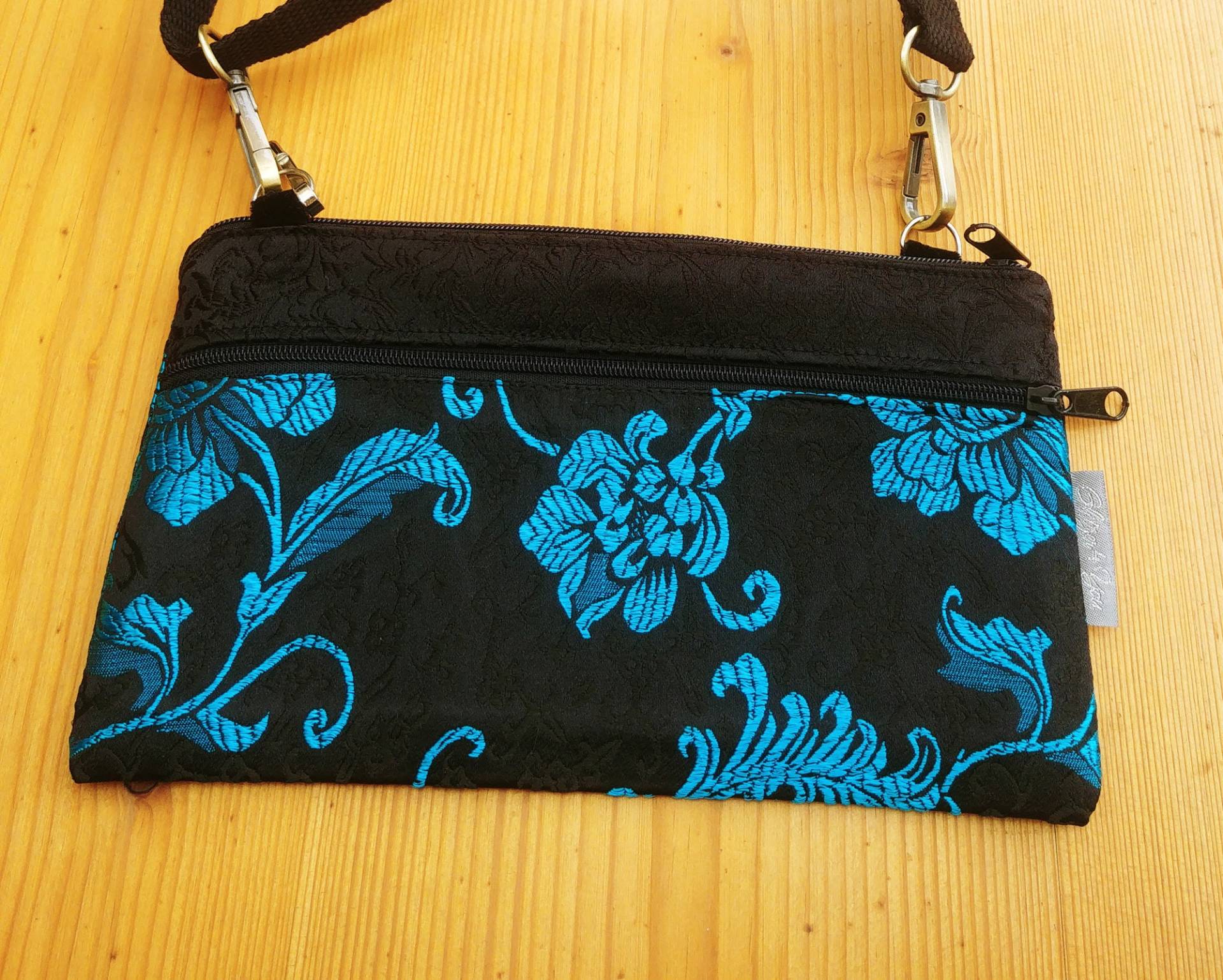 Besondere Handytasche Mit Reißverschluss Und Innenfächern Besondere Handytasche Mit Reißverschluss Und Innenfächern von glitzer4you