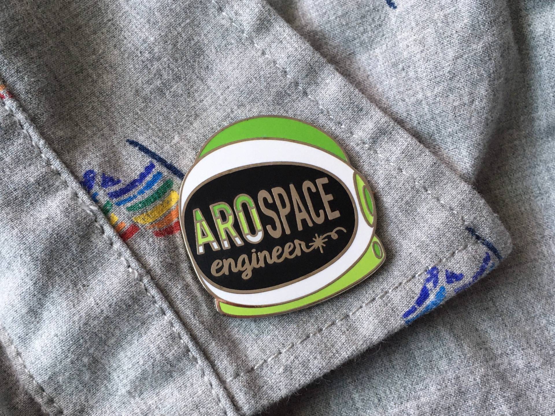 Aromantic Pride Emaille Pin, Arospace Engineer, Aro Pride, Soft Emaille, Weltraum Helm, Lgbt Pins, Grau Romantisch von gloriousweirdo
