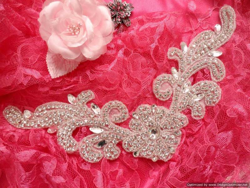 Dh27 Kristall Strass Ausschnitt Kragen Applikation Silber Perlen Braut Schärpe Patch Motiv 10, 5" | Dh27-Slcr Dh27 Kristall Strass Ausschnitt Kragen Applikation Silber Perlen Braut Schärpe Patch Motiv 10, 5" | Dh27-Slcr von gloryshouse