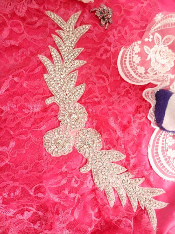 Dh31 Crystal Strass Ausschnitt Kragen Applique Silber Perlen Braut Schärpe Patch Motiv 10"(Dh31-Slcr von gloryshouse