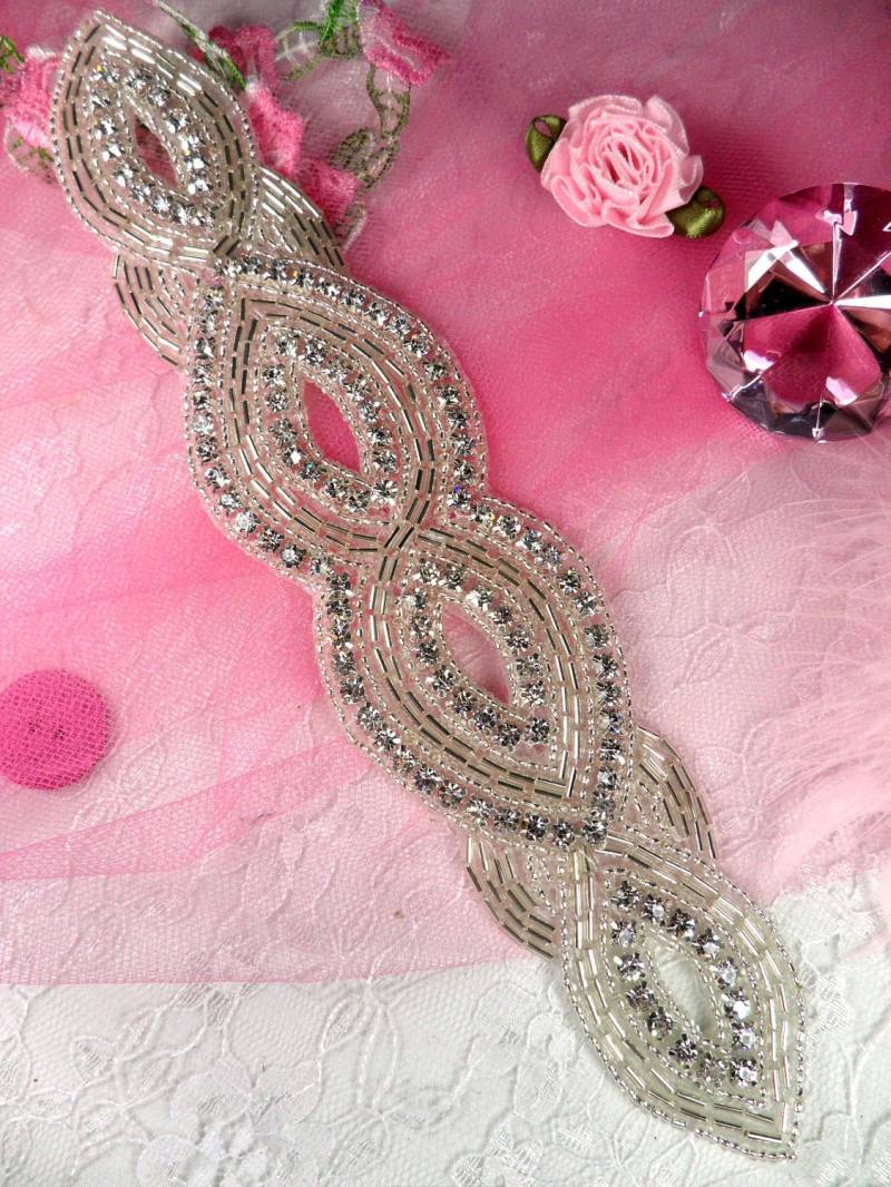 Jb9 Crystal Clear Silver Beaded Rhinestone Applique 8.75" Jb9 Crystal Clear Silver Beaded Rhinestone Applique 8.75" von gloryshouse
