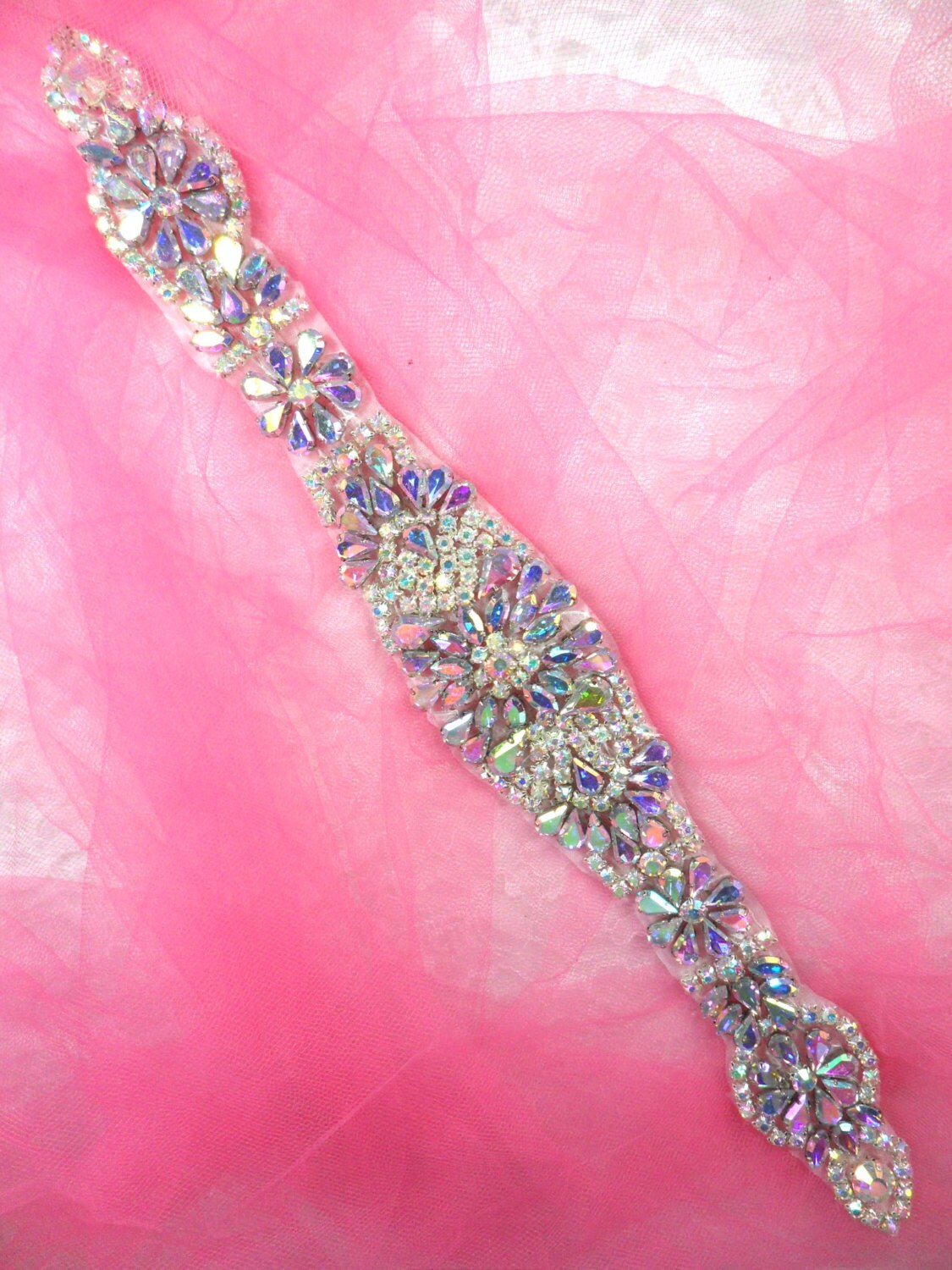 xr285 Crystal Ab Rhinestone Applique Silber Einstellung Braut Schärpe Patch Motiv 13"(xr285-Slcab xr285 Crystal Ab Rhinestone Applique Silber Einstellung Braut Schärpe Patch Motiv 13"(xr285-Slcab von gloryshouse