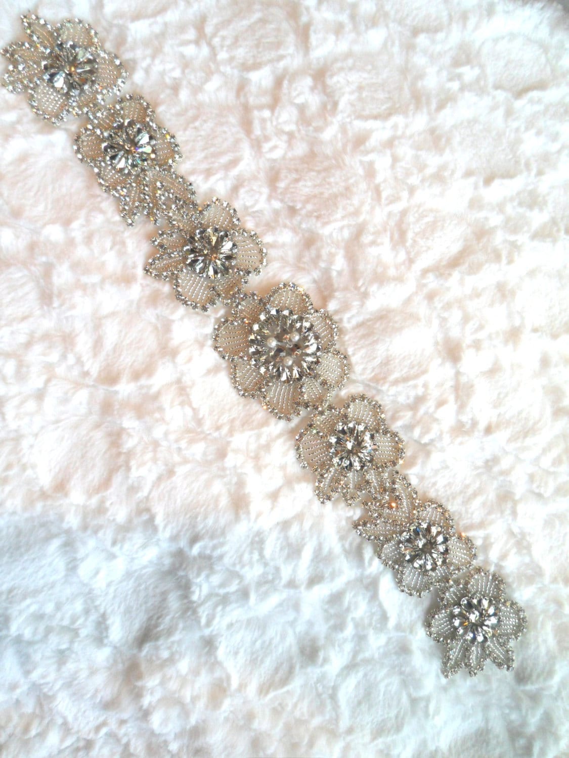 xr292 Crystal Rhinestone Applique Silber Perlen W/Braut Schärpe Patch Motiv 16, 5"(xr292-Slcrp von gloryshouse