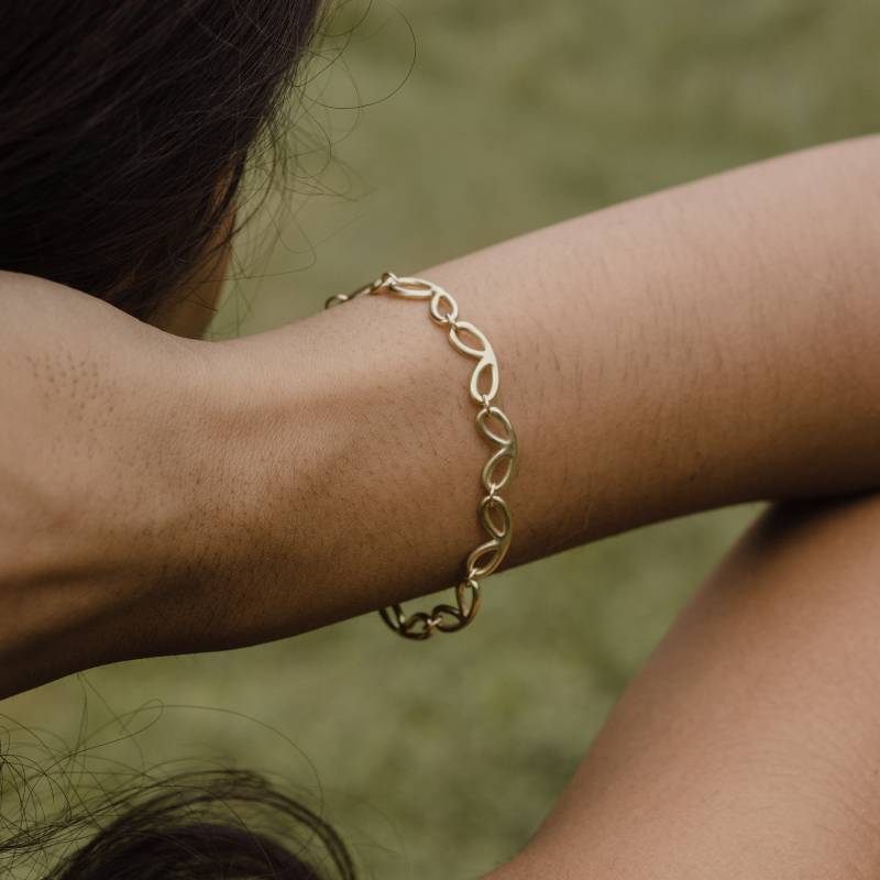 Petal Blume Inspiriert Handgemachtes Armband Erhältlich in Messing, Sterling Silber, 14K Gold Vermeil Oder Massiv 10K von goldeluxe