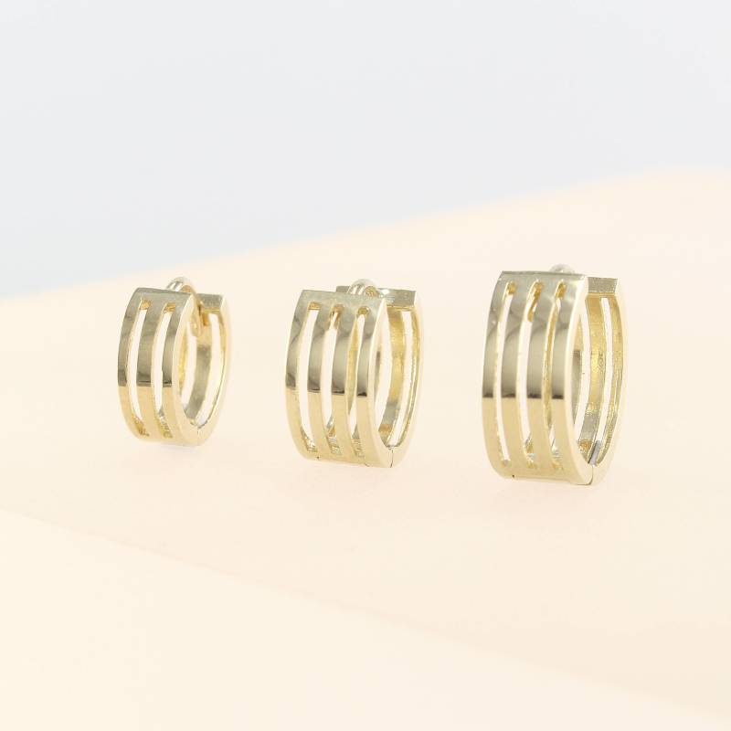 14K Solid Gold Huggie Klapp Hoop Ohrring, Hoop von goldengesture