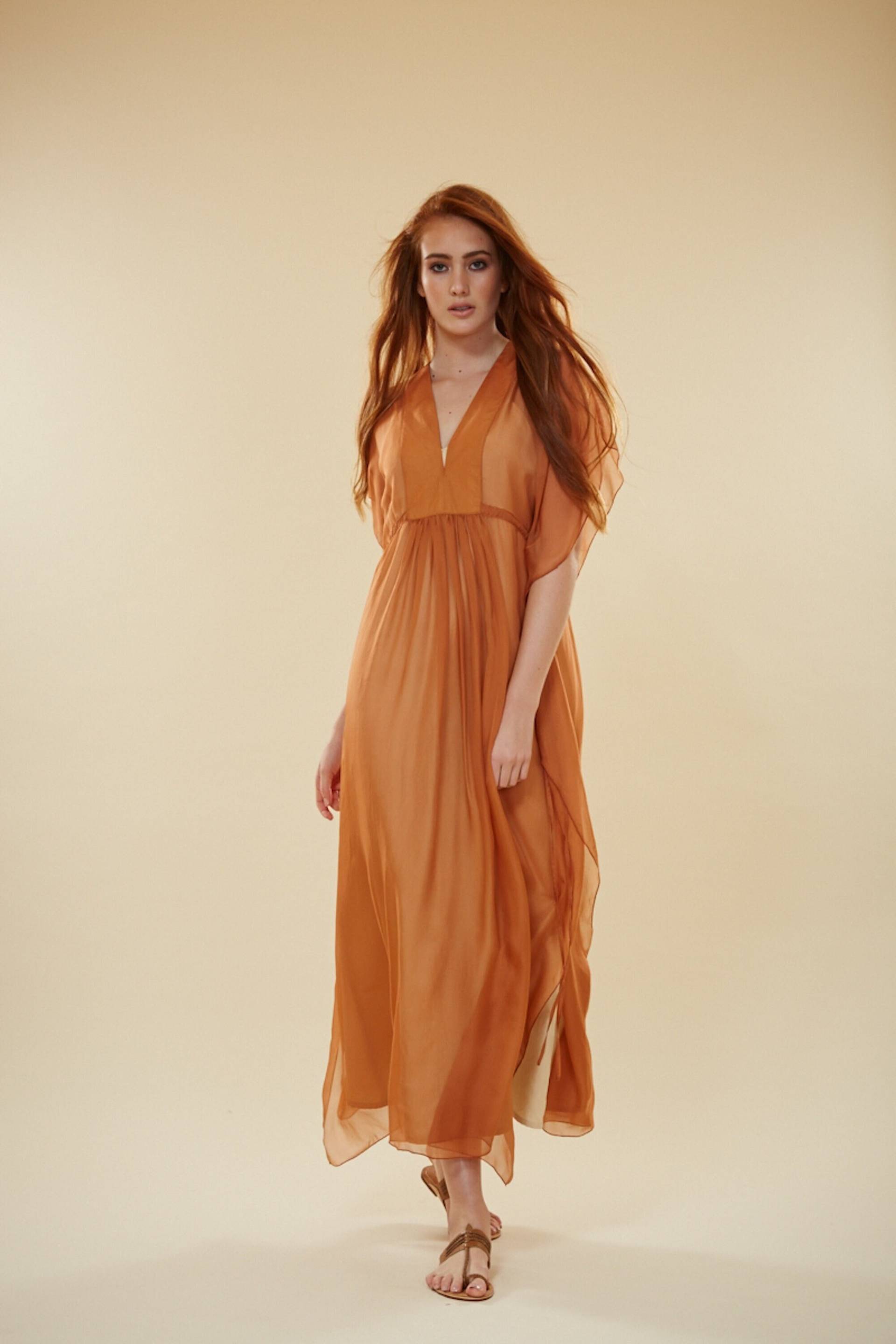 Langes Rein Seiden Kleid 2Teilig Mit Baumwoll Unterkleid. Erline Kupfer Maxi Kleid.beach, Lässig, Anlass Langes Rein Seiden Kleid 2Teilig Mit Baumwoll Unterkleid. Erline Kupfer Maxi Kleid.beach, Lässig, Anlass von goldenoneclothing