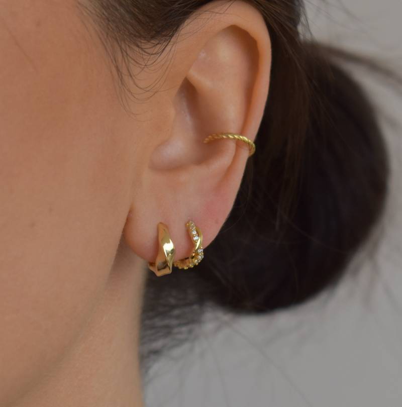 Fein Gedrehter Ear Cuff Gold Zierlicher Ohrklemme Gold Sterling Silber Earcuff Silber Schmuck Gedrehte Fein Gedrehter Ear Cuff Gold Zierlicher Ohrklemme Gold Sterling Silber Earcuff Silber Schmuck Gedrehte von goldenstrawberryDE