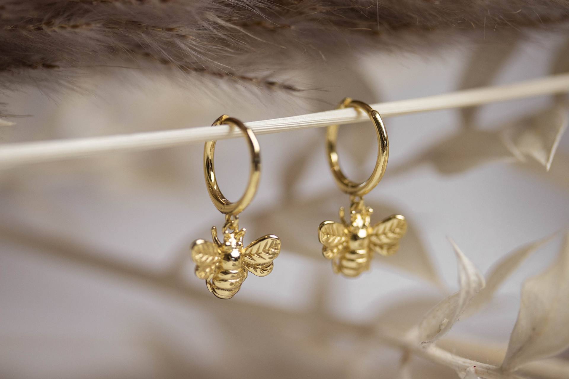 Ohrringe Mit Bienen Anhänger Ohrring Kleine Gold Creole Sterling Silber 925 Schmuck Zierliche Silber Ohrringe Mit Bienen Anhänger Ohrring Kleine Gold Creole Sterling Silber 925 Schmuck Zierliche Silber von goldenstrawberryDE