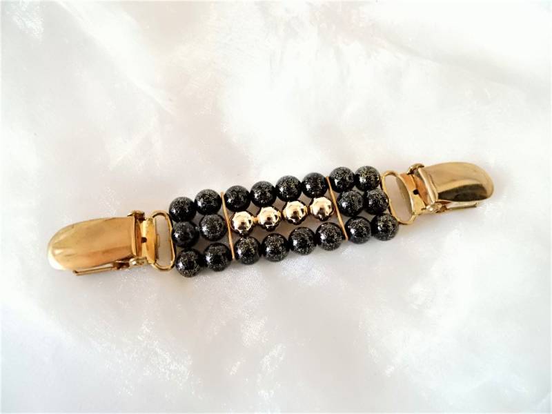 Blusenraffer Schwarze U. Gold-O. Silberfarbene Perlen 70Er Jahre, Geschenk Frauen, Jackenverschluß, Kleiderclip, Schließe, Art 627190559 von goldknoepfchen