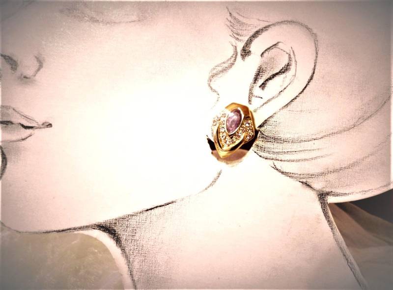 Kleine Goldfarbene Ohrringe Mit Erikafarbenen Oder Blauen Cabachon Und Kristallen Der 80Er Jahre, Geschenk Frauen, Art 737609974 von goldknoepfchen