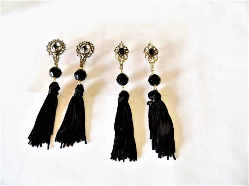 Ohrstecker Rund Oder Oval Mit Quaste Schwarz, Herrliche Nostalgie Ohrringe Der 80Er Jahre, Boho, Hippie, Geschenk Frauen, Art 613353982 von goldknoepfchen