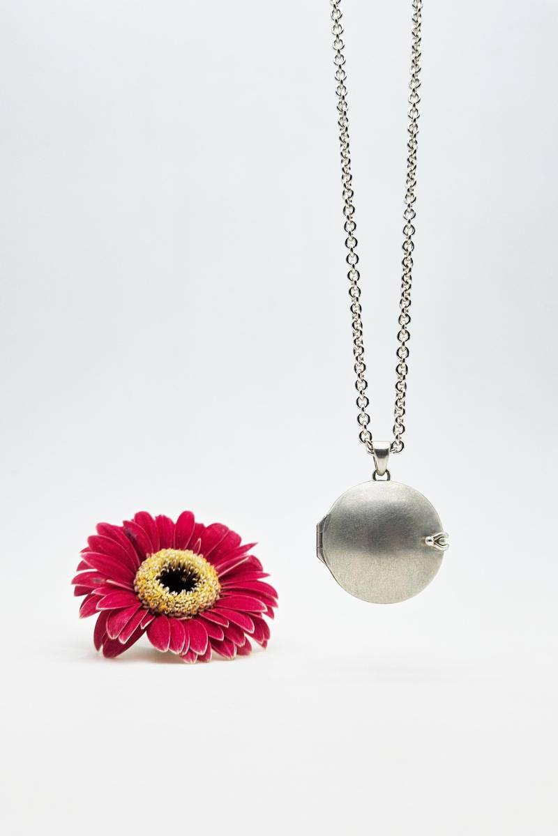 Medaillon Aus Silber von goldmondStuttgart