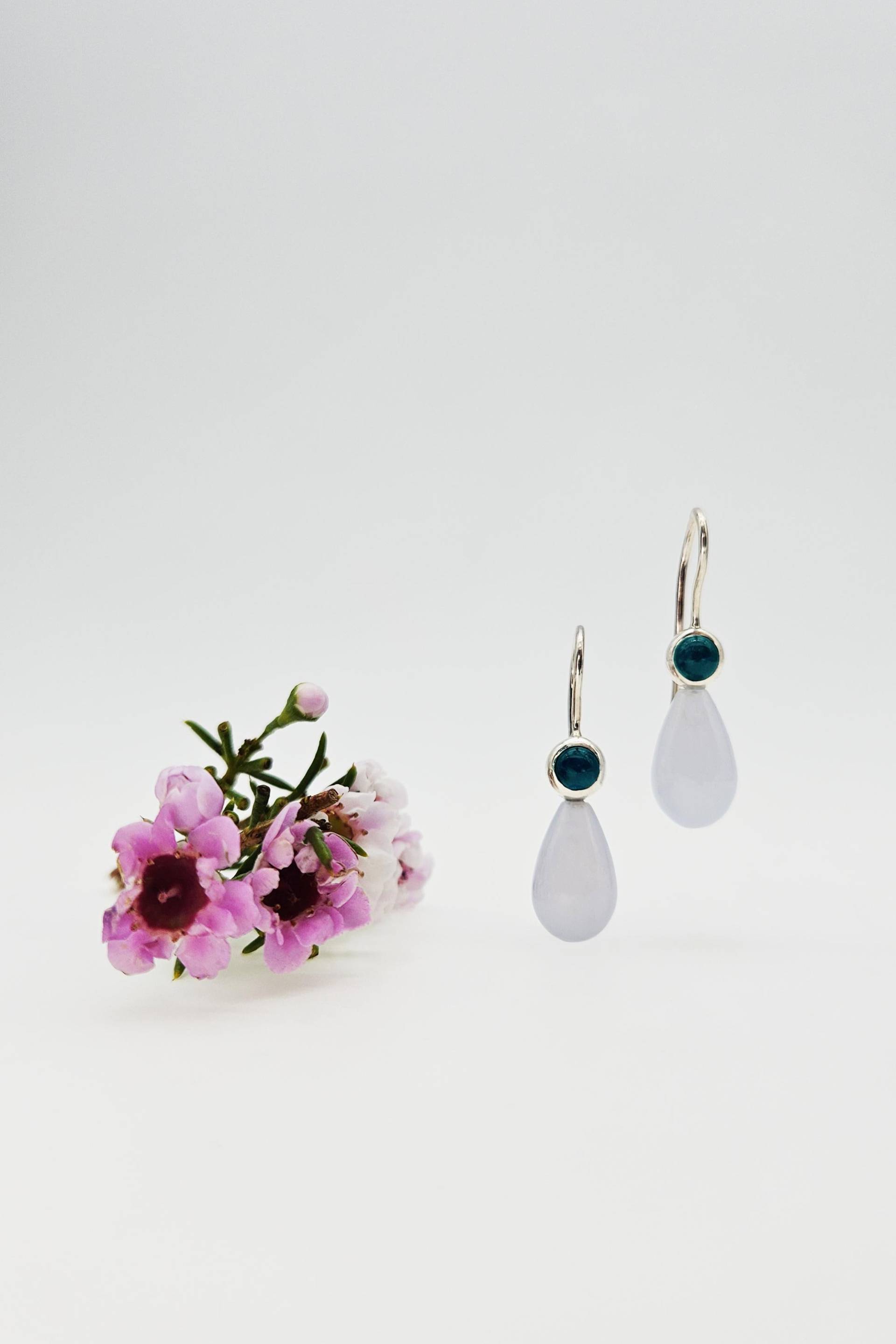 Ohrhänger Mit Saphir & Calcedon von goldmondStuttgart