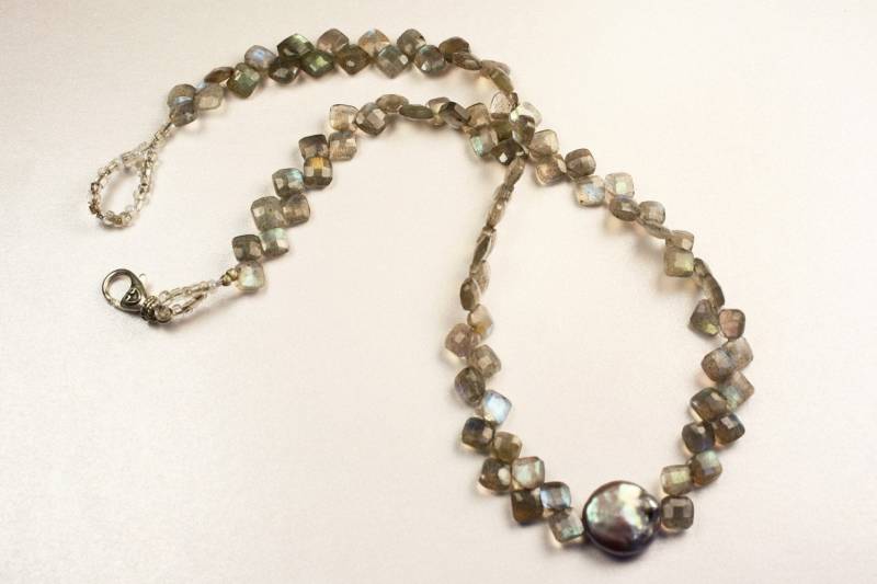 Facettierter Labradorit & Silber Halskette von gollycool
