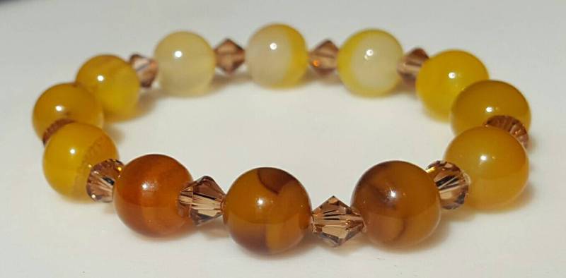 Ombre Achat Und Swarovski Kristall Armband, Sommer-Schmuck, Quarz Schmuck, Gelben Orangefarbenen Stretch Armband von goodkarmanyc