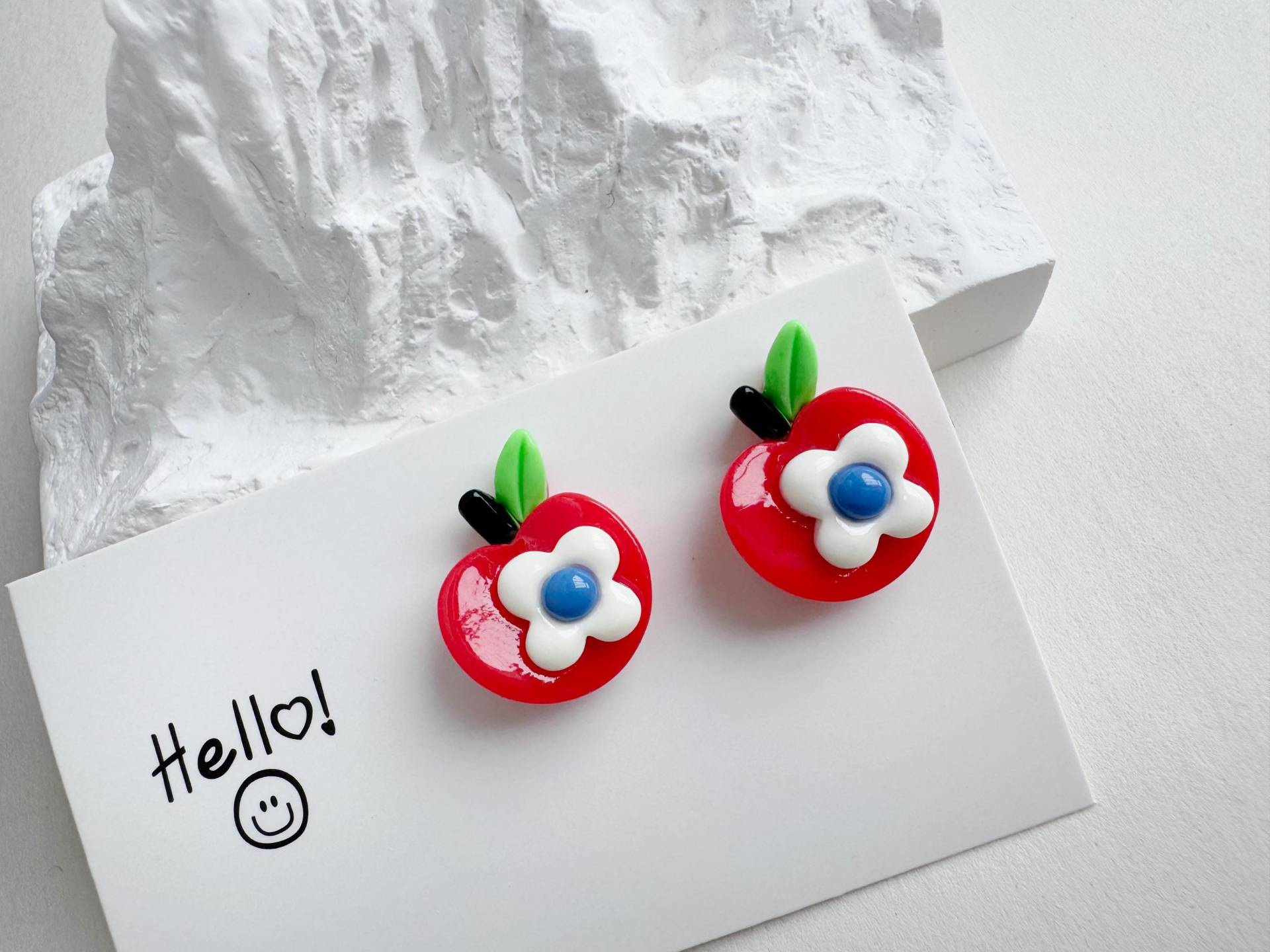 Dopamine Colors Resin Earrings/Cute & Playful Cartoon Style Anime Earrings/Colorful Apple-Shaped Earrings Dopamine Colors Resin Earrings/Cute & Playful Cartoon Style Anime Earrings/Colorful Apple-Shaped Earrings von goopicknick