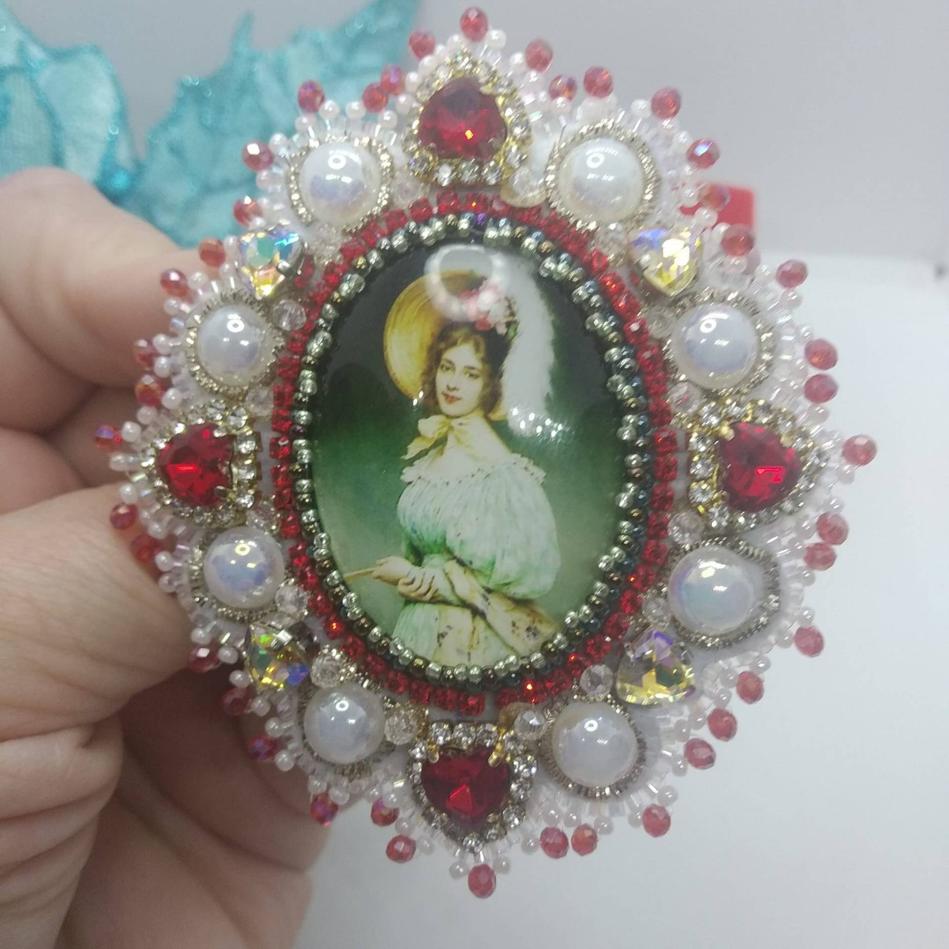 Bestickte Perlen Brosche-Cameo Brosche Mit Ab Kristallen Und Goldenem Faden-Victorian Style Blouse Bestickte Perlen Brosche-Cameo Brosche Mit Ab Kristallen Und Goldenem Faden-Victorian Style Blouse von gorgeouslily