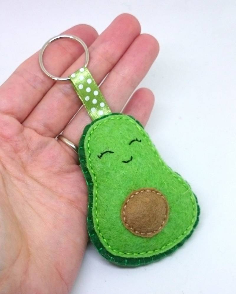 Handgemachter Filz Schlüsselanhänger Avocado, Veganes Kawaii Geschenk von grabacoffee