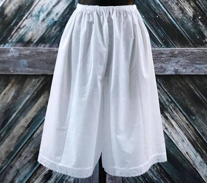 Split Slip - Misses Und Plus Größen Split Slip - Misses Und Plus Größen von gracefulthreads