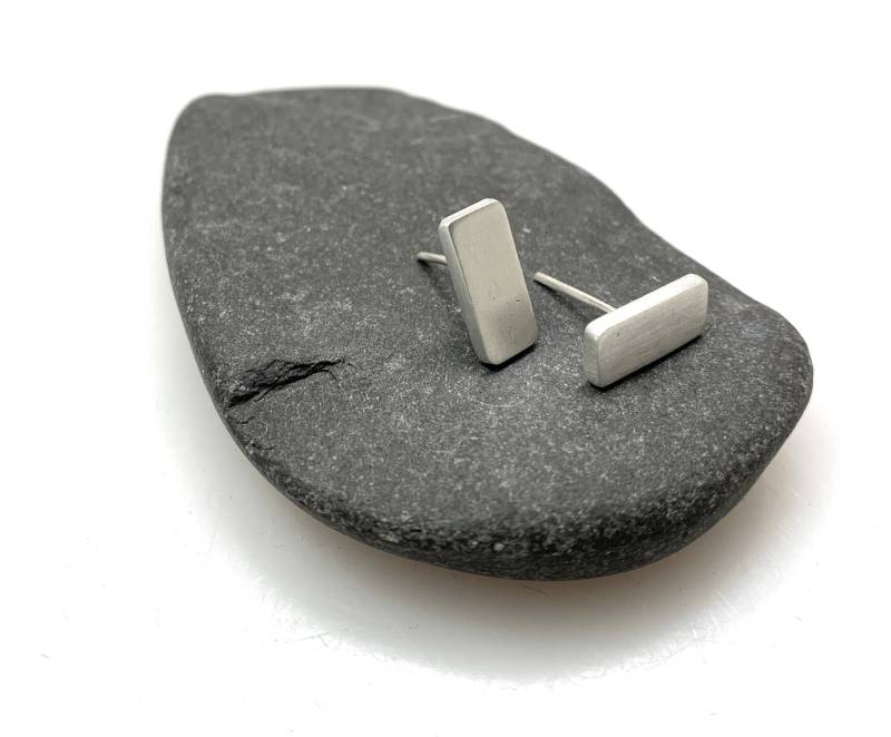 Heitere Ohrstecker Heitere Ohrstecker von gracehoganjewelry