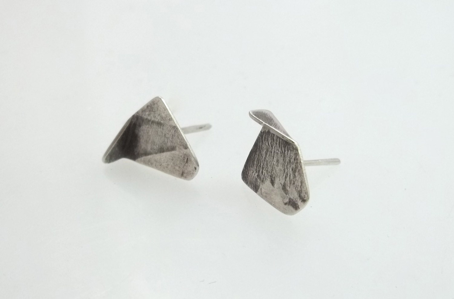 Scherben Ohrstecker Scherben Ohrstecker von gracehoganjewelry