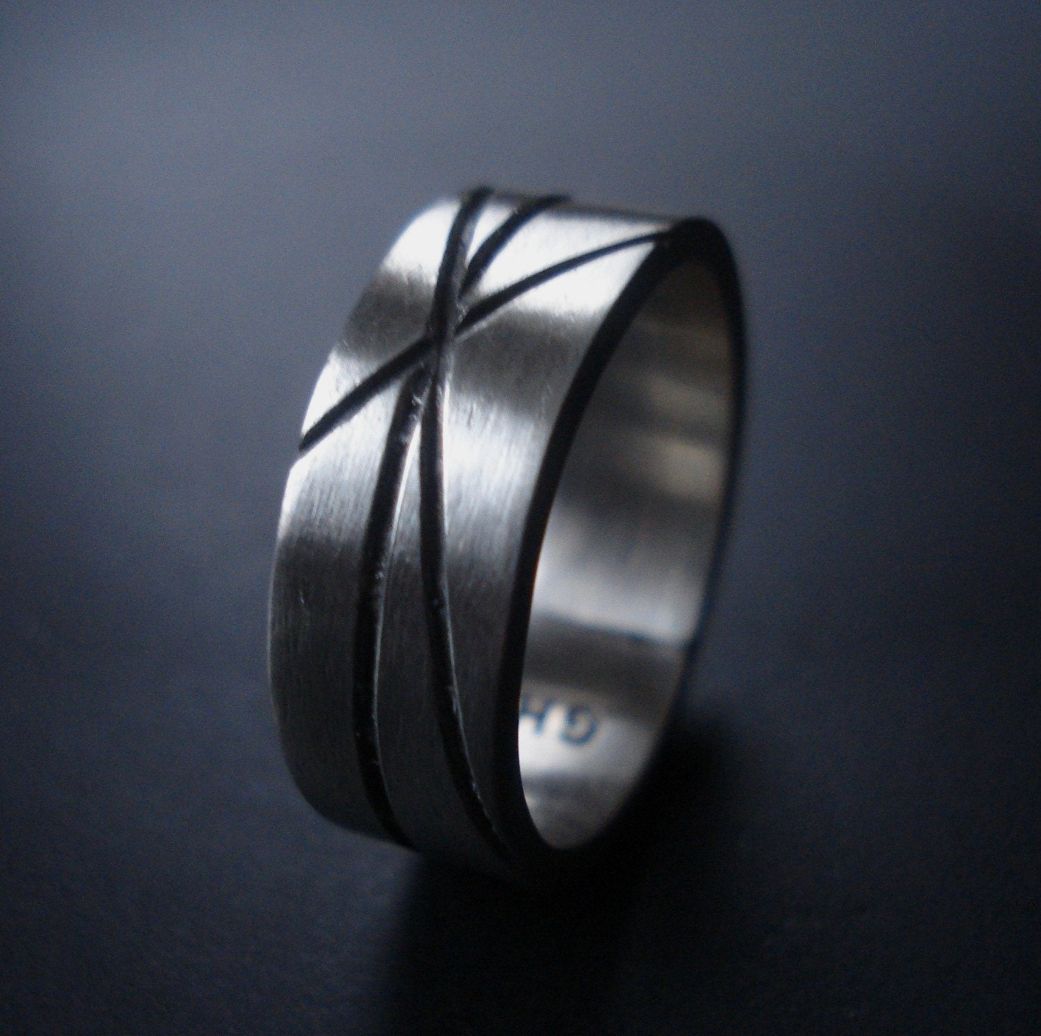 Unendlichkeitsring Unendlichkeitsring von gracehoganjewelry
