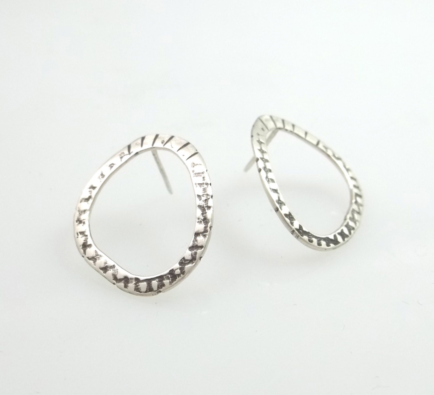 Wolken Ohrringe | E164 Wolken Ohrringe | E164 von gracehoganjewelry