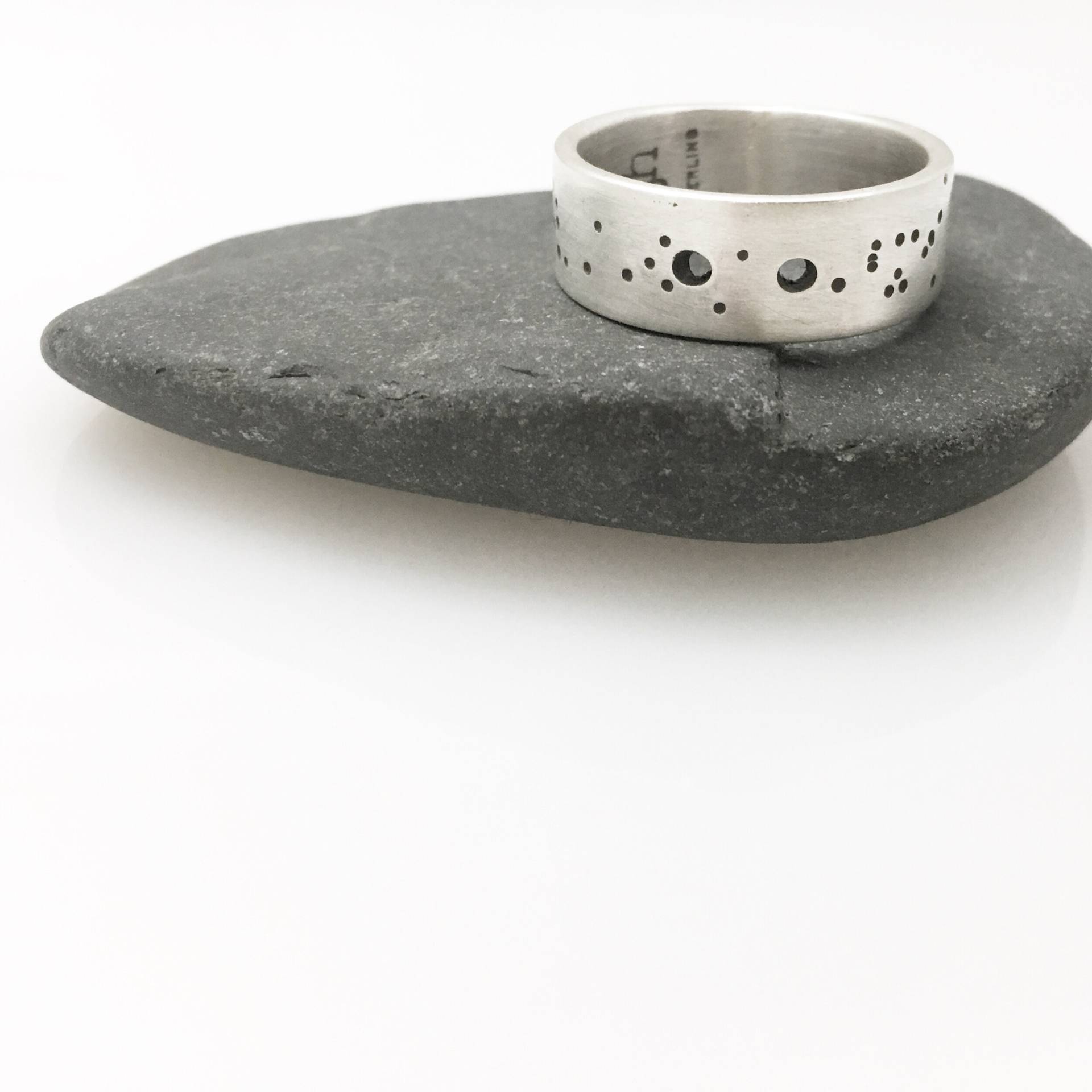 sternblick Ring sternblick Ring von gracehoganjewelry