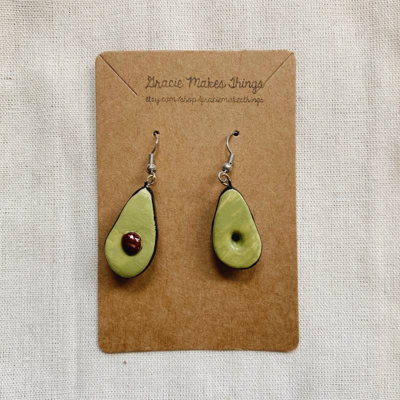 Avocado(T Ohrringe von graciemakesthings
