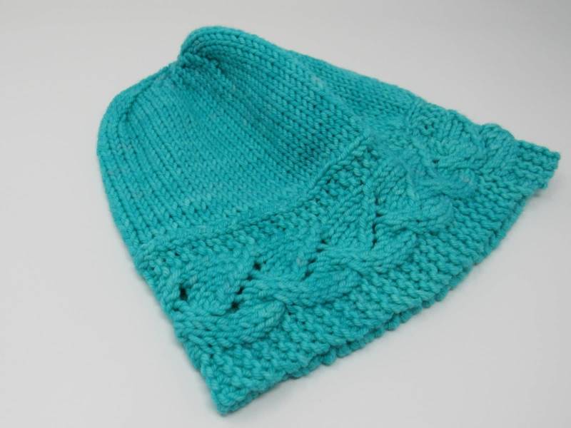 Handgefertigte Strickmütze Beanie Teal Strukturierte Spitze 100 % Merino Wolle Weibliche Erwachsene von grammysfuzzies