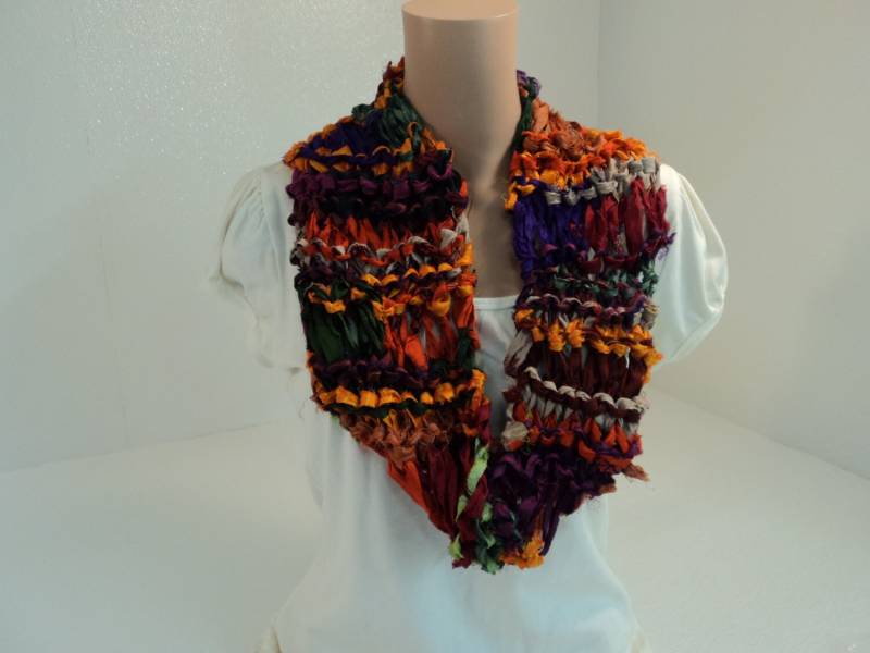 Handgefertigte Wrap Kutte Lila Grün Orange Drop Stich 100 % Recycelten Seide Weiblich von grammysfuzzies