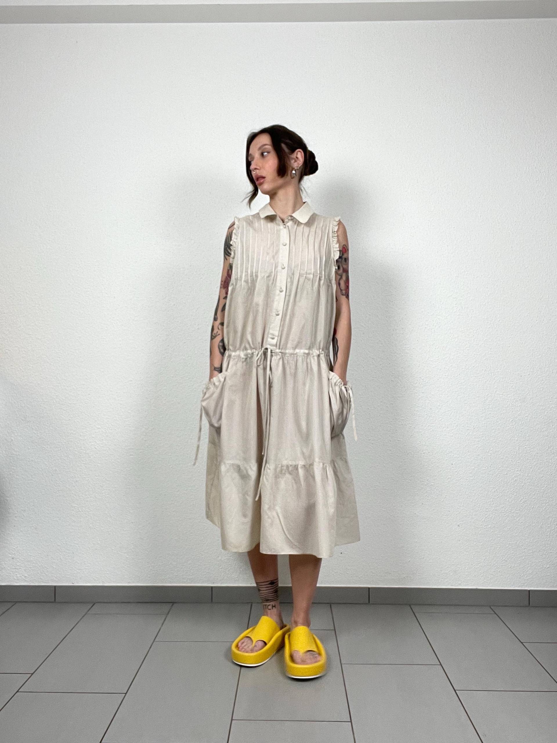 Vintage Burberry Ärmelloses Kleid Mit Taschen von grapesvintageCH