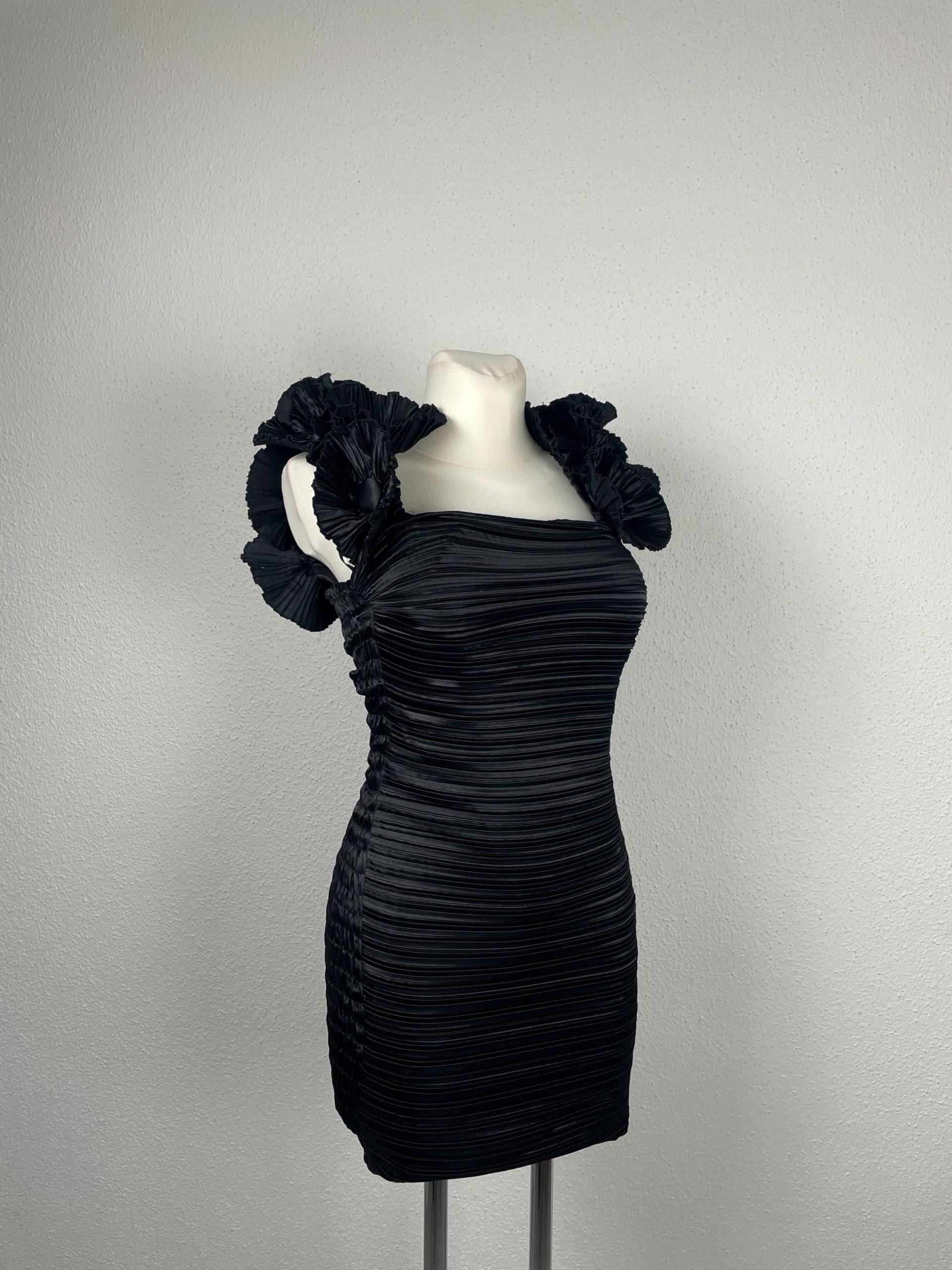 Vintage Mini Kleid - Statement Schultern Schwarz von grapesvintageCH