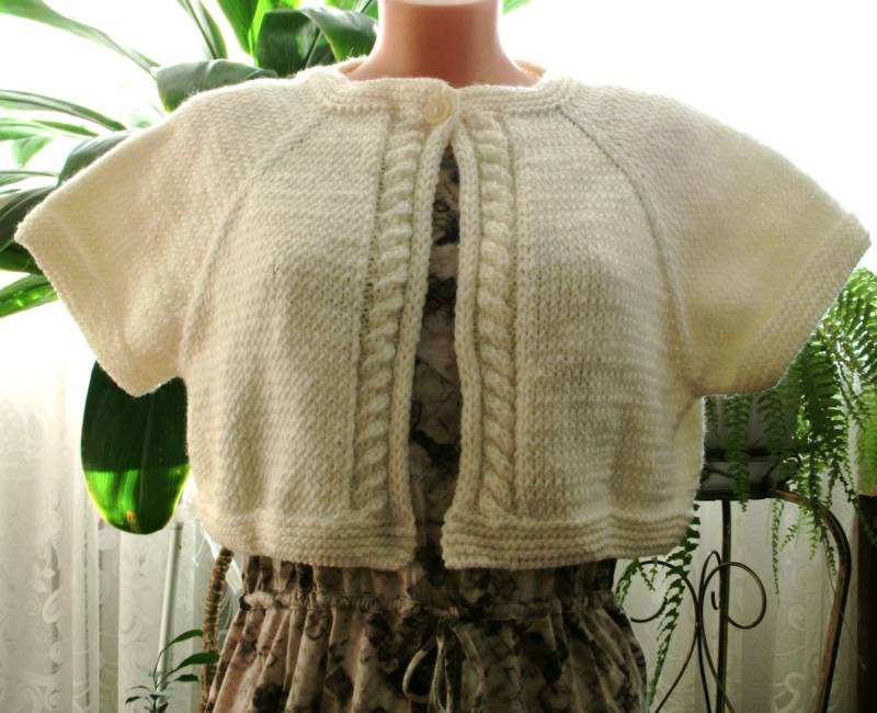 Öse Raglan Cardigan Öse Raglan Cardigan von grazynae