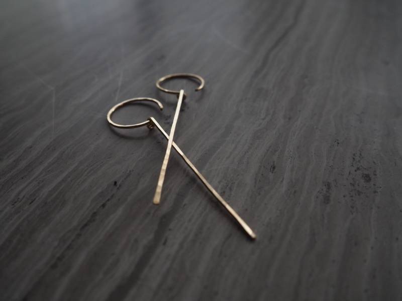Lange Stab-Einfädler Ohrringe Lange Stab-Einfädler Ohrringe von greentealeavesdesign