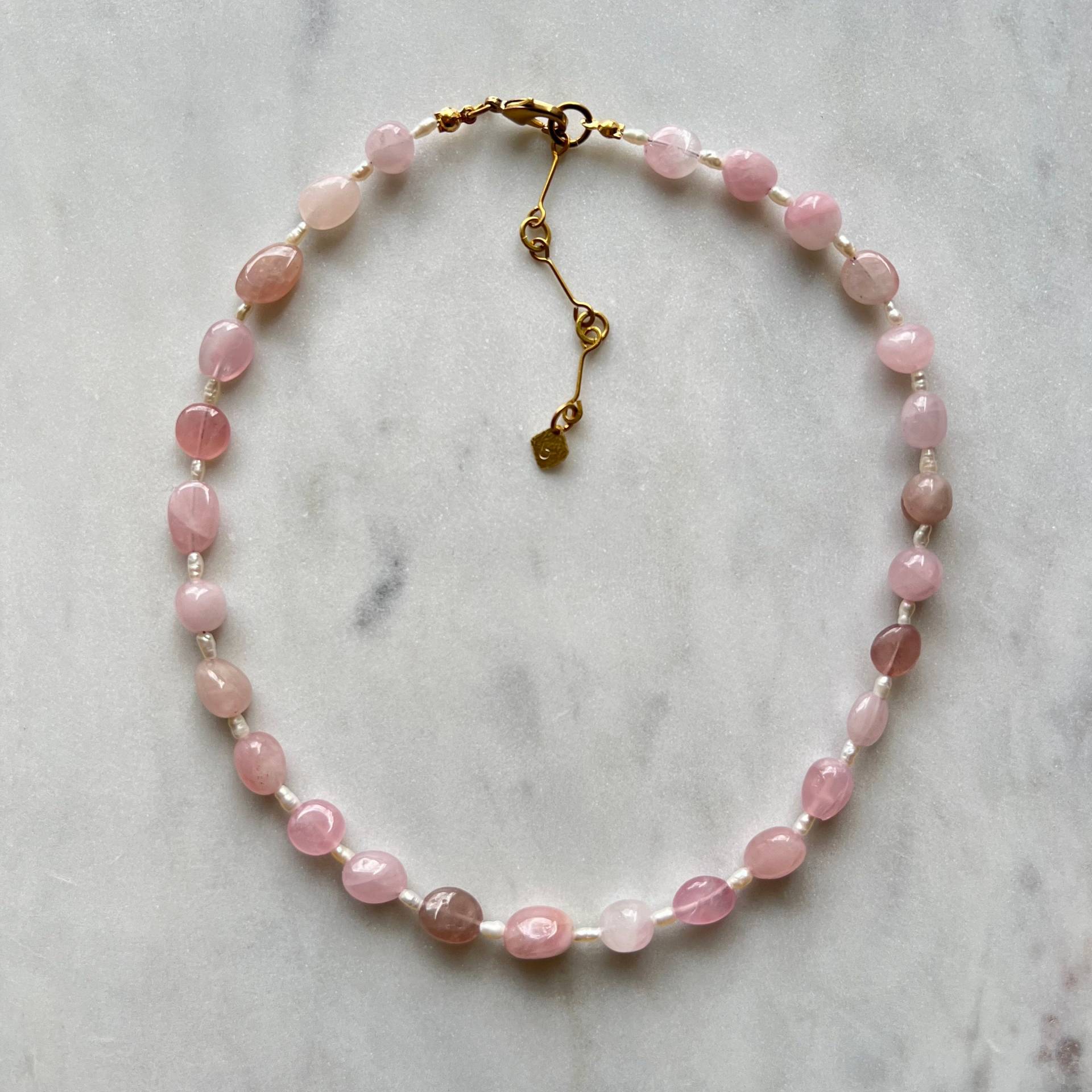 Morganit Und Vintage Süßwasserperlen Kette, Nachhaltiger Perlenschmuck, Rosa Naturstein Collier, Geschenk Zur Verlobung Morganit Und Vintage Süßwasserperlen Kette, Nachhaltiger Perlenschmuck, Rosa Naturstein Collier, Geschenk Zur Verlobung von gudbling
